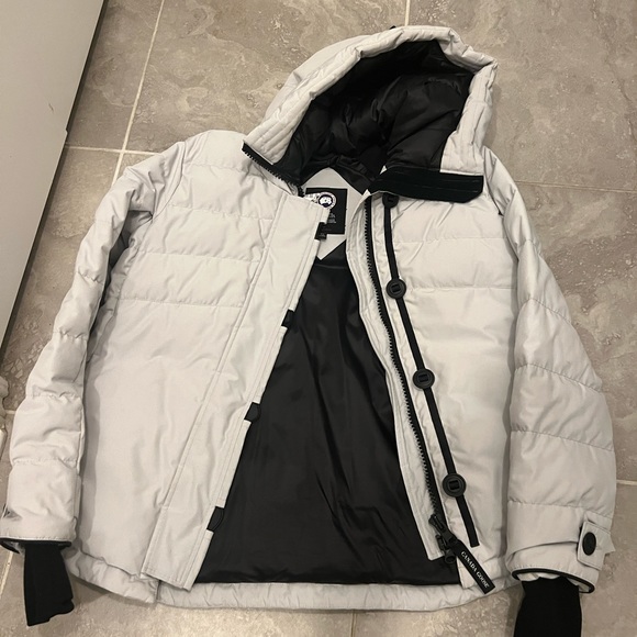 Canada Goose Elmvale Parka Heritage Women’s size M/M Silver Birch - Picture 1 of 10